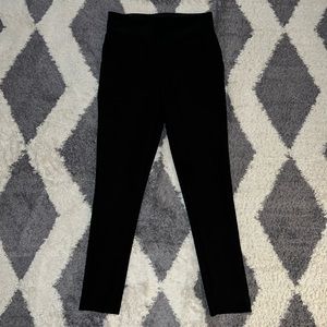 Black leggings with front pockets size small